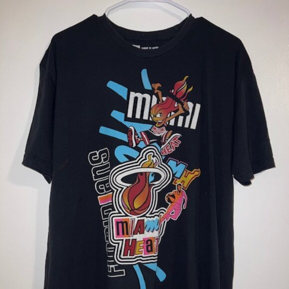 Miami Heat Tee Black - Picture 1 of 1